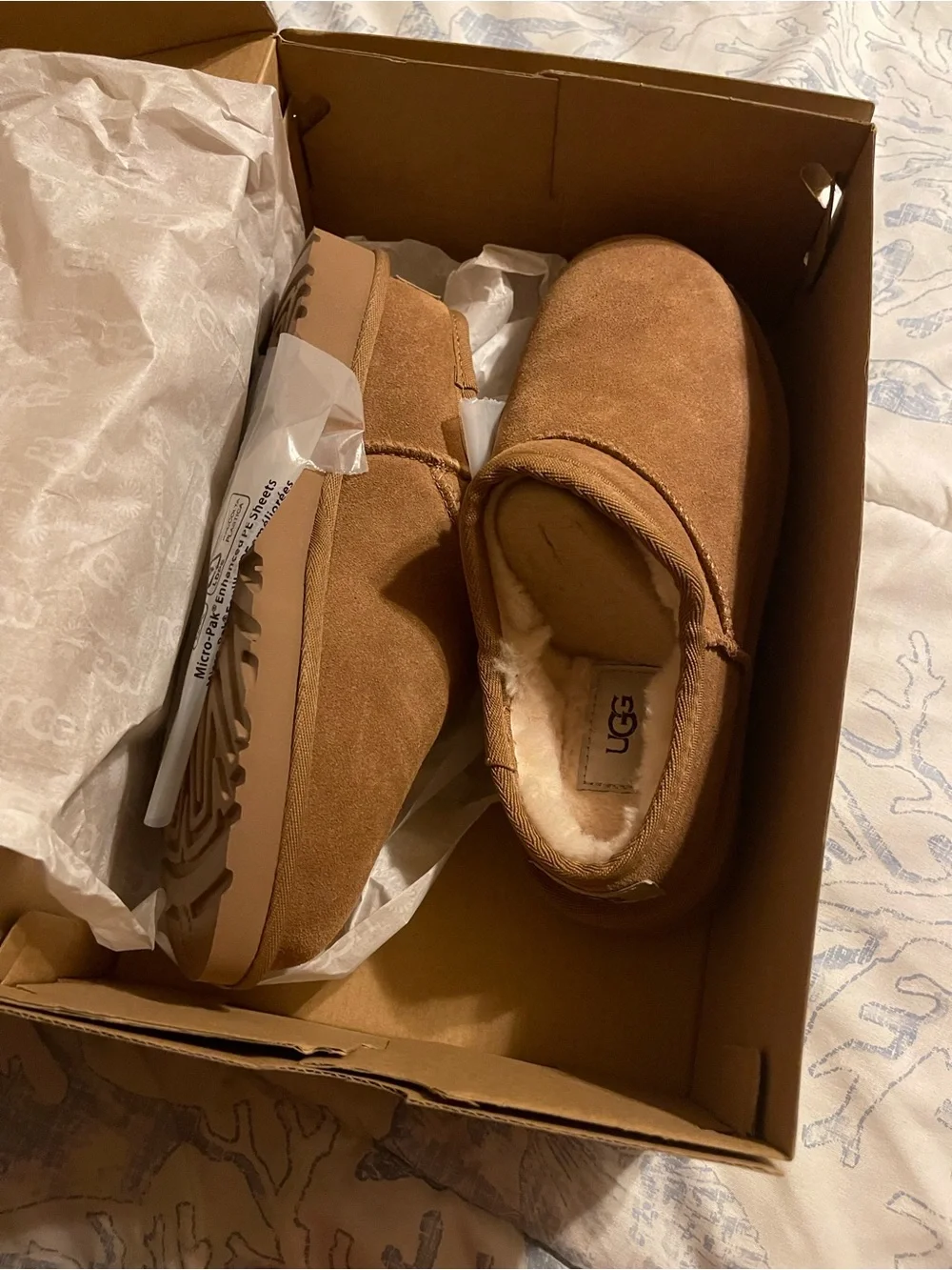 UGG Kids Chestnut Brown Suede Slip-On Shearling Slippers